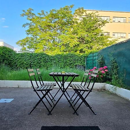 Charmante Maison Avec Jardin Sans Vis-A-Vis Saint-Fons 외부 사진