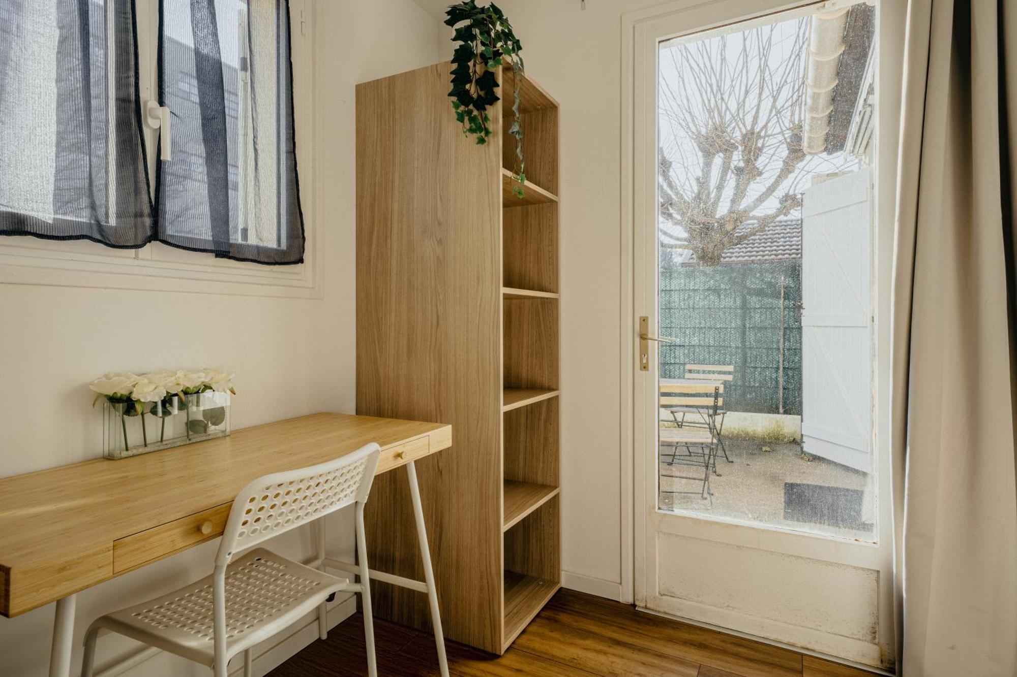 Charmante Maison Avec Jardin Sans Vis-A-Vis Saint-Fons 외부 사진